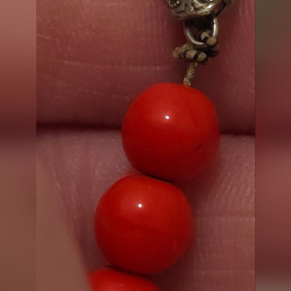 Vintage Genuine Red Coral Beaded Necklace with Silver Clasp 18" Long - Picture 16 of 16